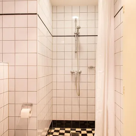 1913 Apartamento *