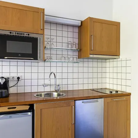 Apartamento 1913 *
