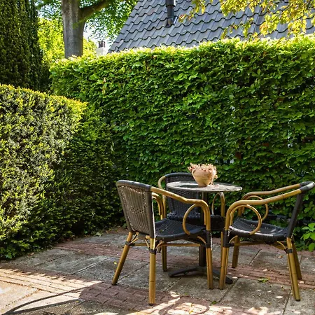 Апартаменты 1913 *